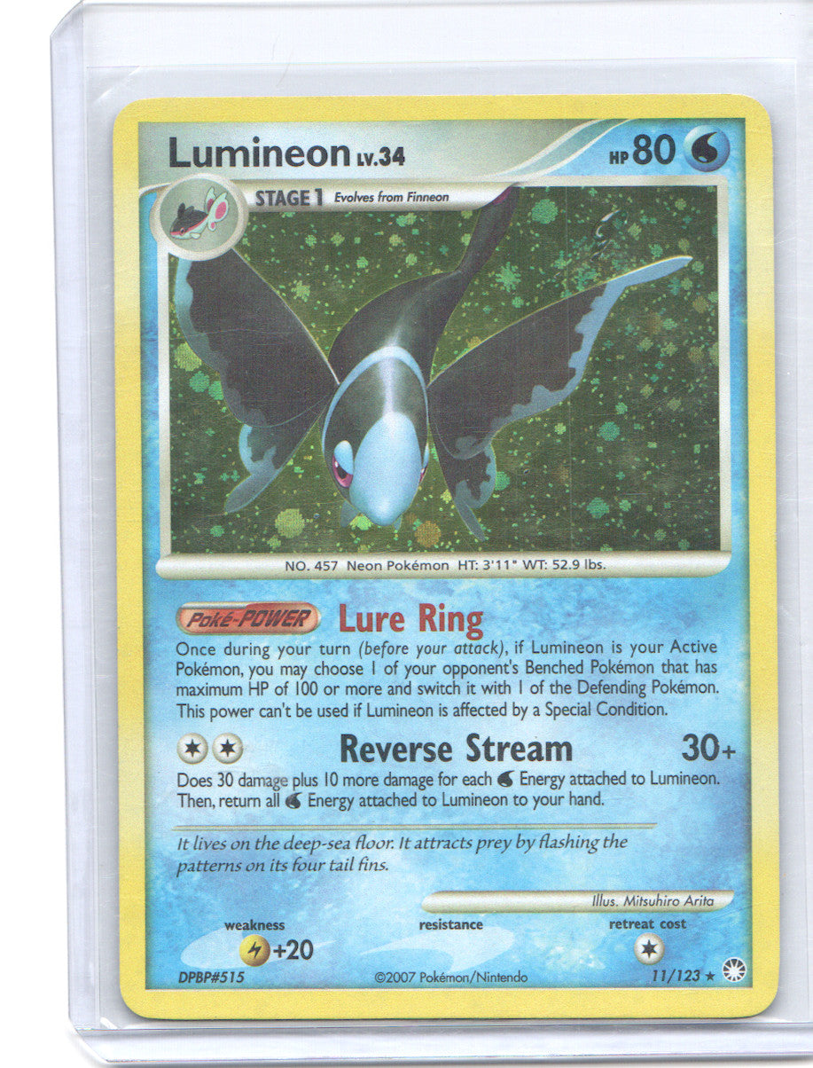 Lumineon Holo Rare Mysterious Treasures 11/123 LP
